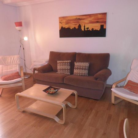Apartamentos Caces Dış mekan fotoğraf