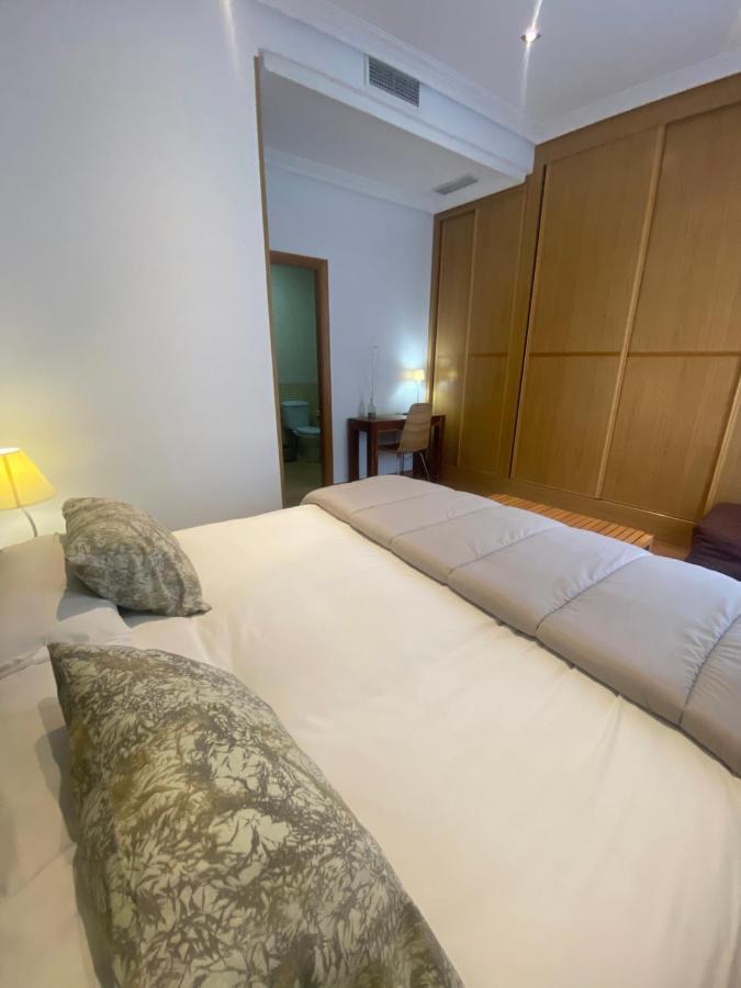 Apartamentos Caces Dış mekan fotoğraf