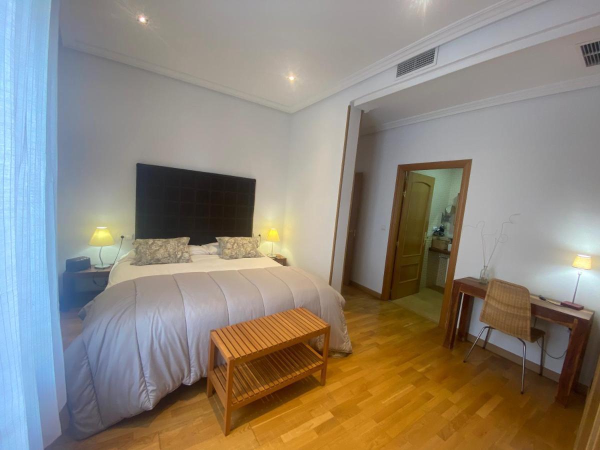 Apartamentos Caces Dış mekan fotoğraf
