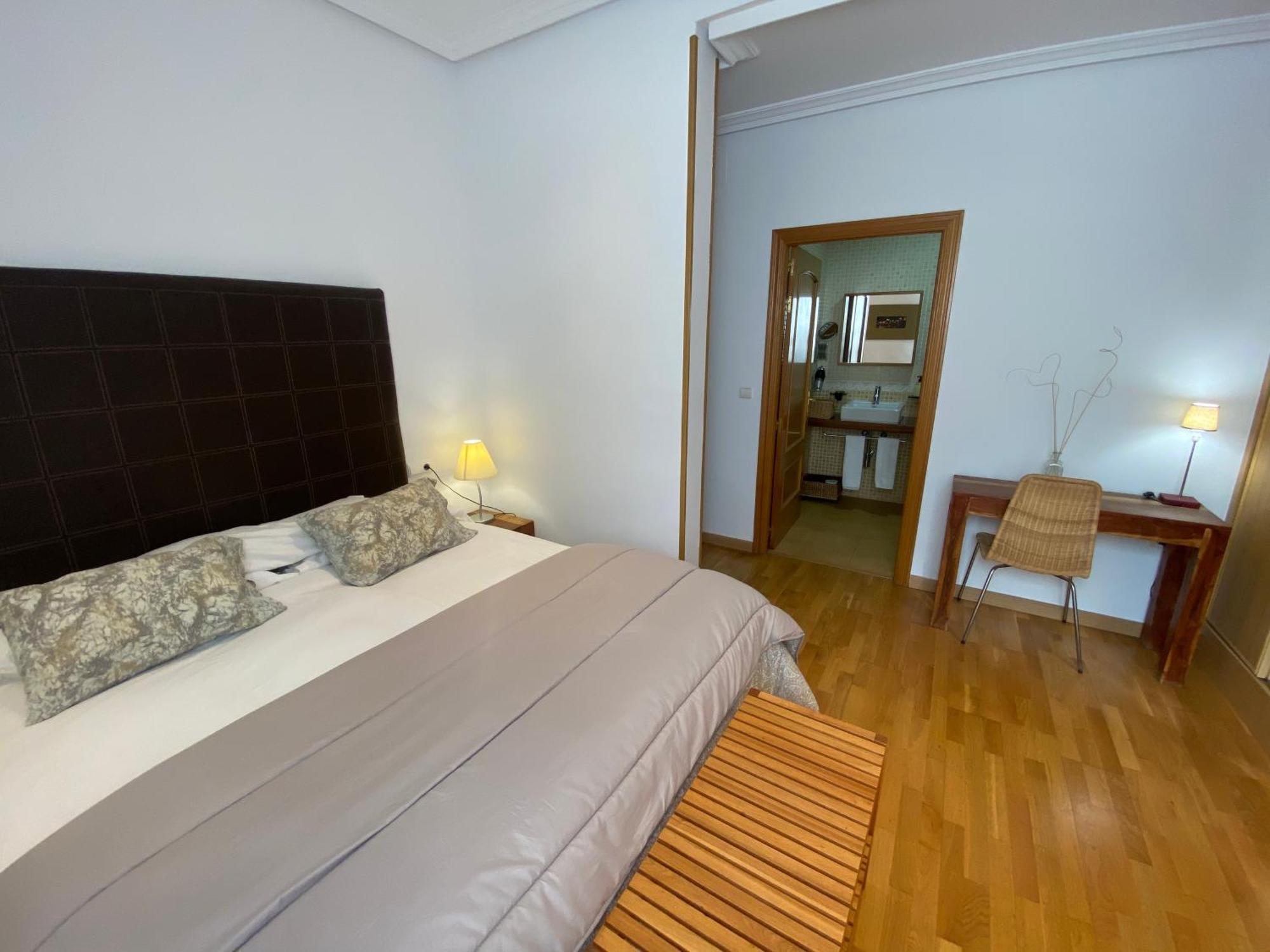 Apartamentos Caces Dış mekan fotoğraf