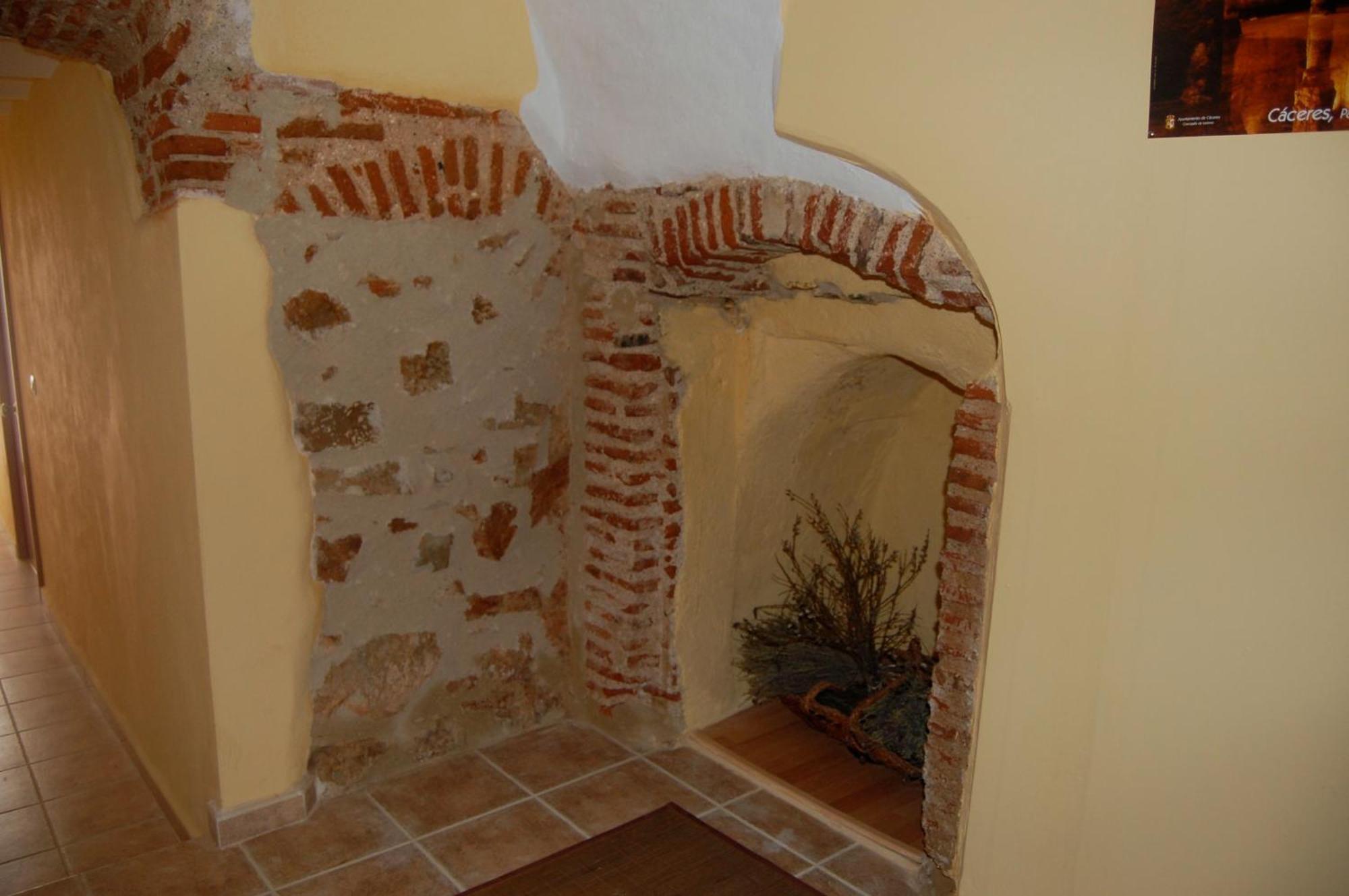 Apartamentos Caces Dış mekan fotoğraf