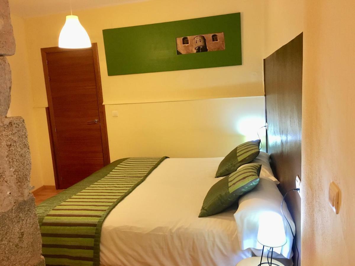 Apartamentos Caces Dış mekan fotoğraf