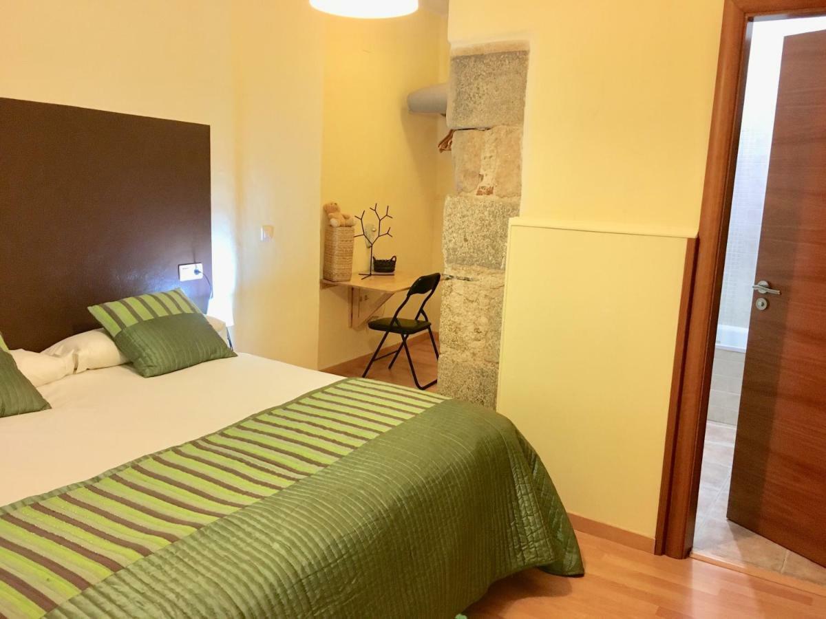 Apartamentos Caces Dış mekan fotoğraf