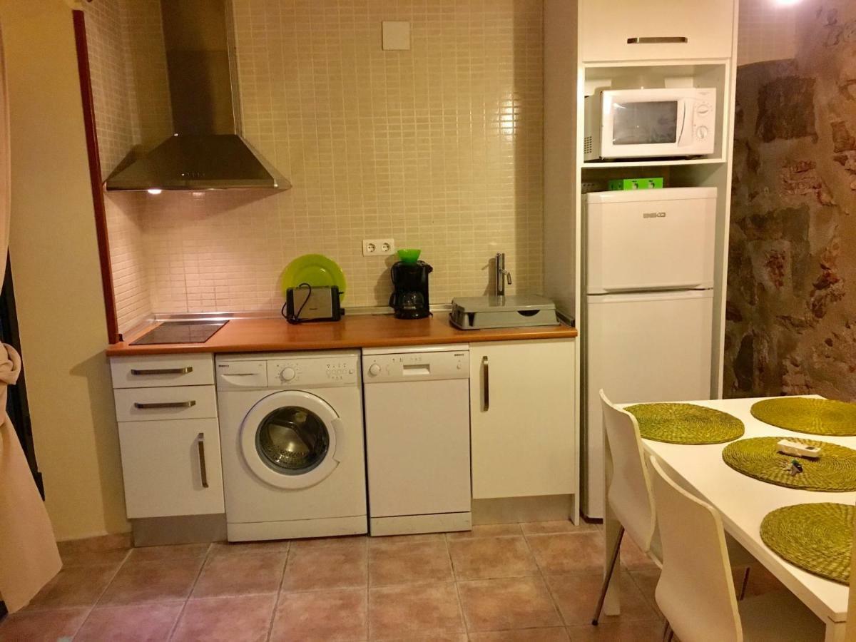 Apartamentos Caces Dış mekan fotoğraf