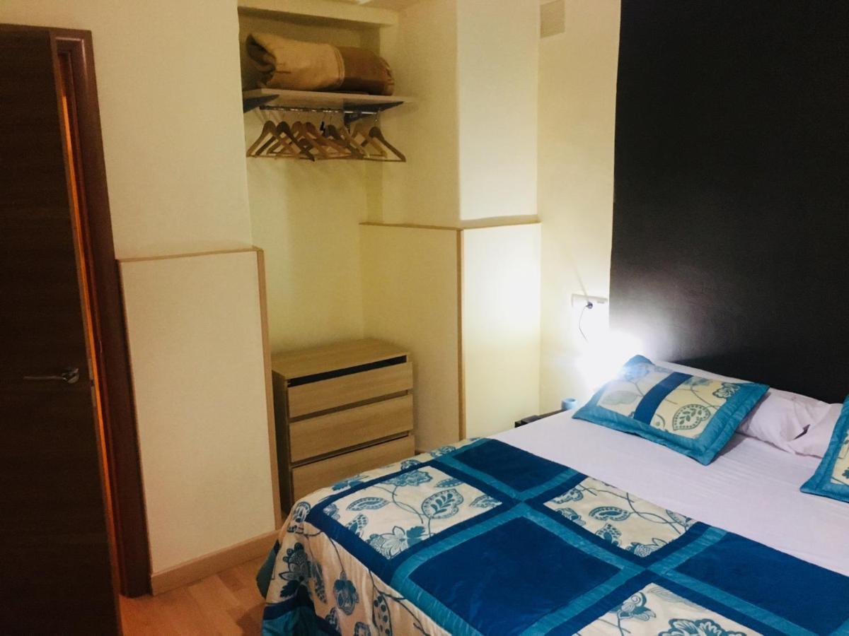 Apartamentos Caces Dış mekan fotoğraf