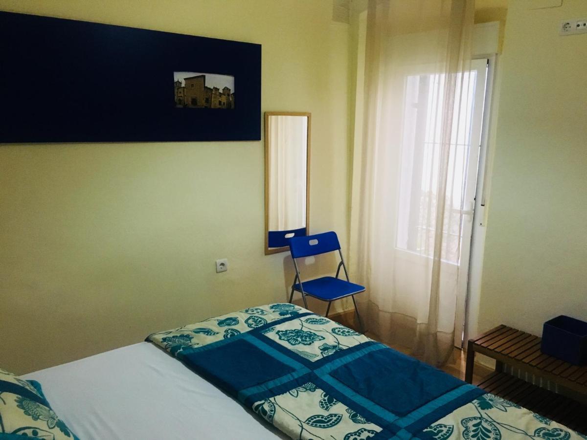 Apartamentos Caces Dış mekan fotoğraf